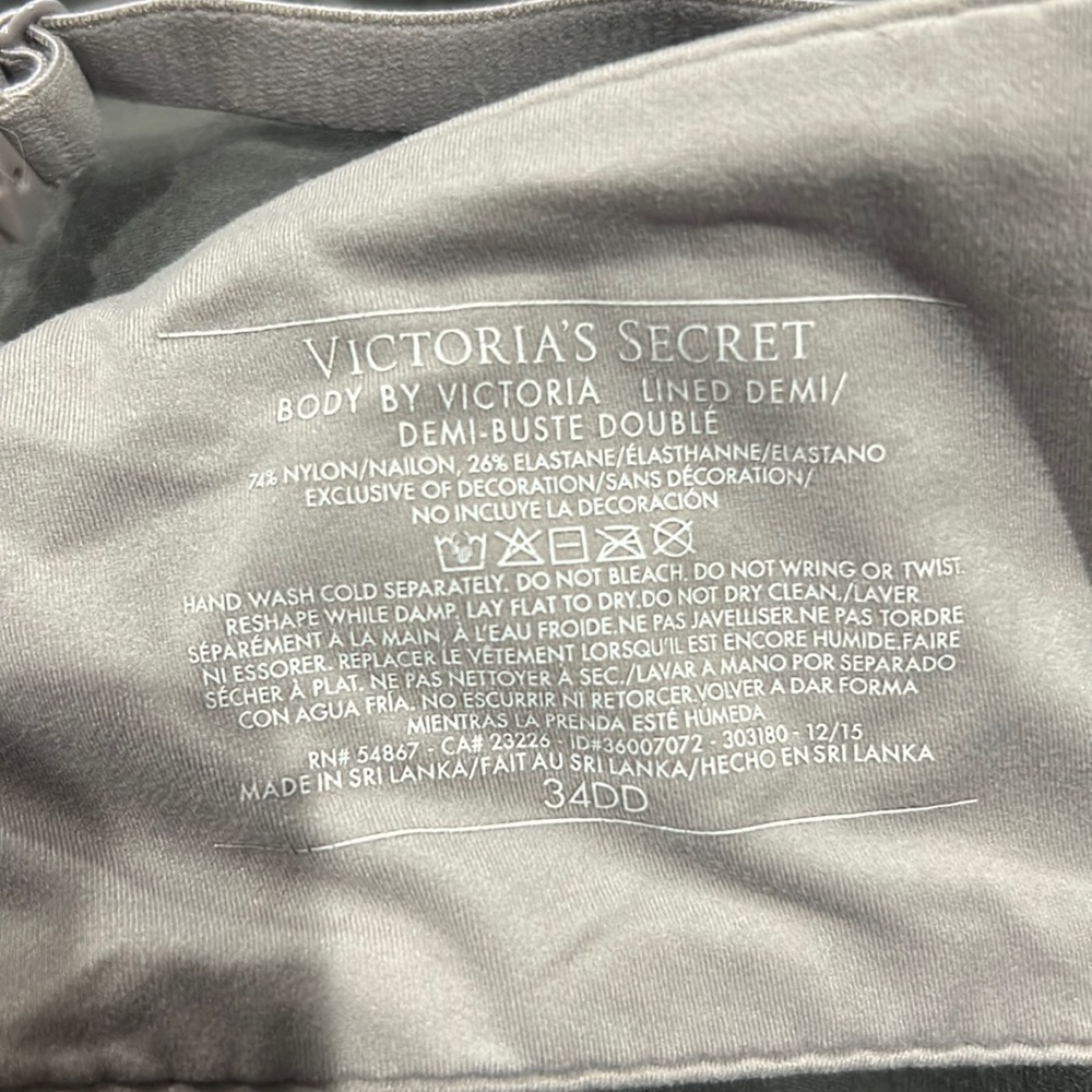 Victoria’s Secret Demi-Bra